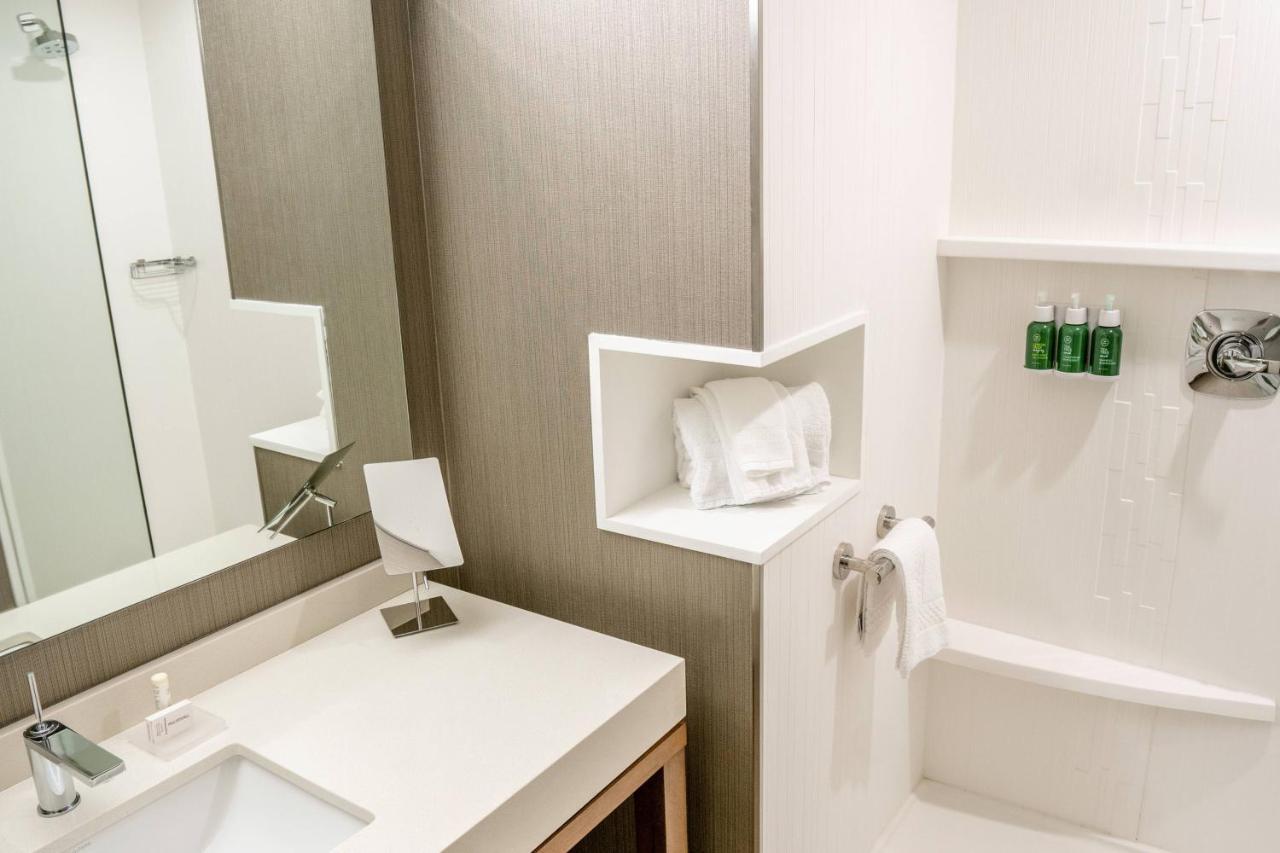 คอร์ยาร์ด ฟาร์โก Hotel ภายนอก รูปภาพ