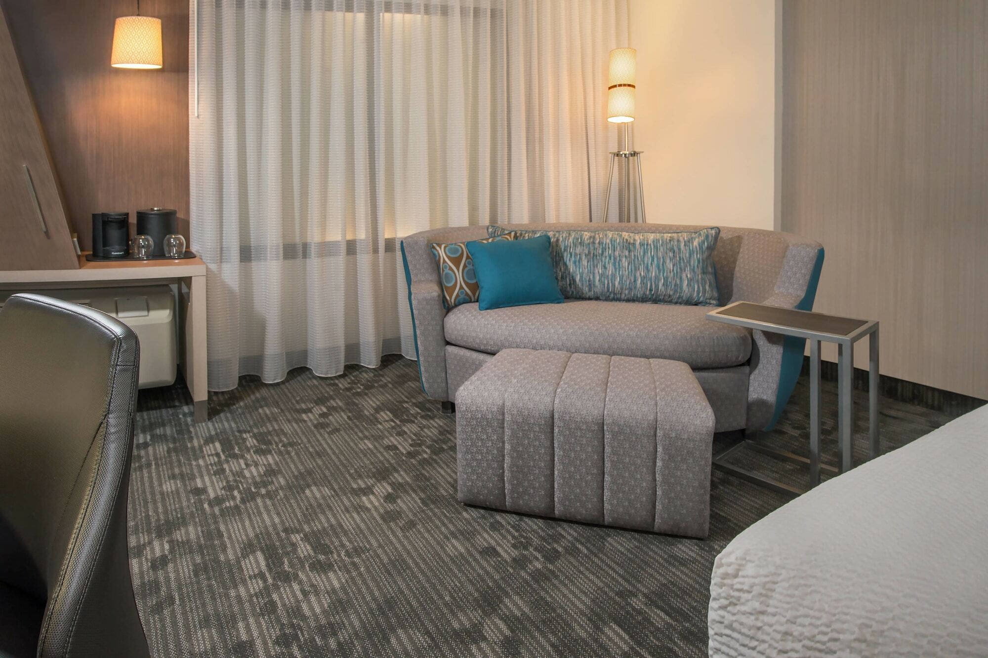 คอร์ยาร์ด ฟาร์โก Hotel ภายนอก รูปภาพ